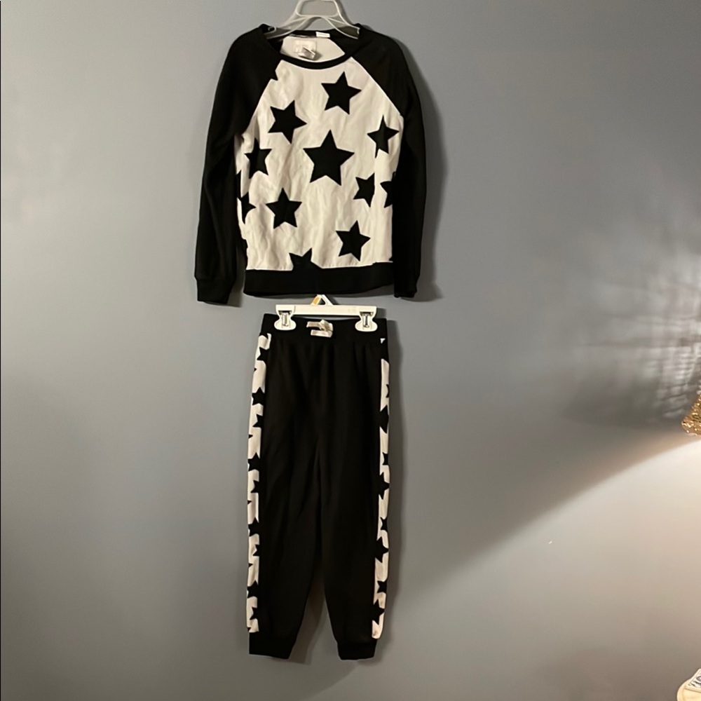BCBGirls Elegant Black and Cream Label